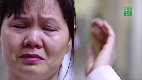 Nhận lại bố đang hôn mê sâu tại bệnh viện sau 37 năm thất lạc