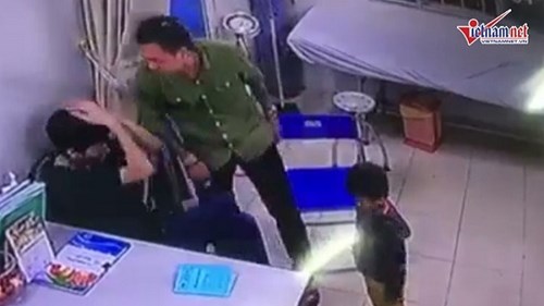 Bác sĩ BV Xanh Pôn bị người nhà bệnh nhi đấm liên tiếp vào mặt
