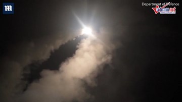 Mỹ công bố video nã tên lửa Tomahawk vào Syria