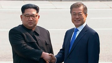 Bước chân lịch sử của ông Kim Jong Un tại cuộc gặp thượng đỉnh liên Triều