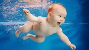 Cách phòng tránh bệnh cho trẻ đi bơi ngày nắng nóng
