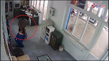 Quảng Ninh: Camera an ninh ghi lại cảnh nhân viên cây xăng bị hành hung
