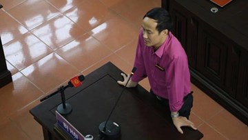 Xét xử BS Lương: Điều dưỡng bất ngờ khai ghi thêm biên bản theo chỉ đạo
