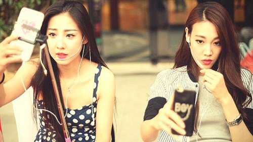 Bên trong học viện đào tạo 'sống ảo ra tiền' lớn nhất Trung Quốc