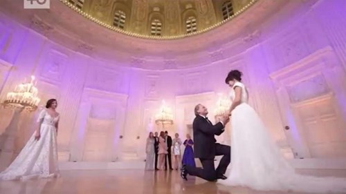 Tỷ phú dầu mỏ 55 tuổi làm show tuyển vợ, nữ sinh viên “trúng thầu”
