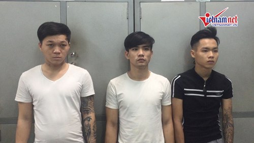Nhóm thanh niên chặn đánh người nước ngoài cướp tài sản giữa Sài Gòn