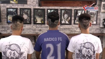Những kiểu đầu 'siêu độc' của fan Hà Nội mùa World Cup