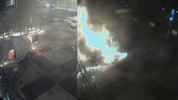 Hà Lan: Xe van lao vào toà soạn báo, bốc cháy dữ dội