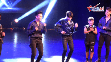 Noo Phước Thịnh và học trò nhảy 'Baby Shark' cực đáng yêu