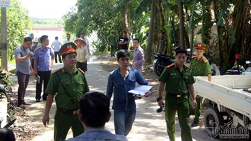 Công an thực nghiệm hiện trường vụ nhà báo Hải Đường tử vong