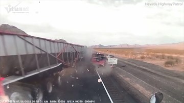 Tài xế ngủ gật gây tai nạn liên hoàn trên cao tốc