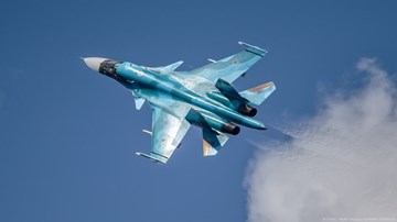 Xem 'xe tăng bay' Su-34 của Nga phóng tên lửa siêu thanh Kh-31