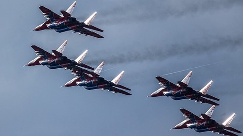 Hình ảnh ấn tượng trong lễ kỷ niệm 106 năm thành lập Không quân Nga