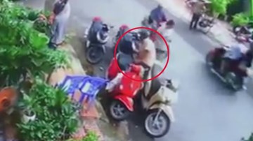 Đi SH trộm đồ bị bắt tại trận, người đàn ông thản nhiên lái xe tẩu thoát