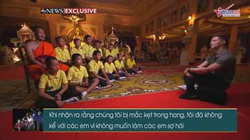 Đội bóng Thái Lan bị mắc kẹt gặp lại, tiết lộ chuyện chưa từng chia sẻ