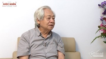 Việt Nam in sách giáo khoa quá phung phí