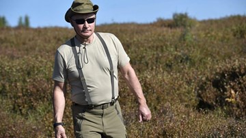 TT Putin khoe thân hình cường tráng và sức mạnh không kém gì trai trẻ