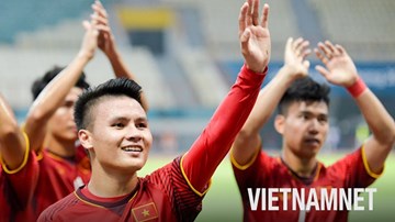 Hãy tự hào về những đóng góp và hi sinh của Quang Hải ở ASIAD 2018