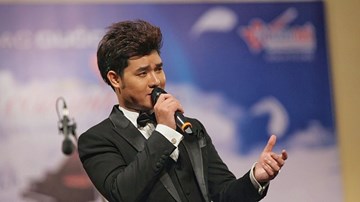 Điều Còn Mãi 2018: Đào Mác hát 'Ai về Sông Tương'