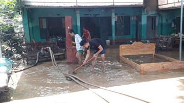 Nhà ngập cả mét bùn, 13 người Thanh Hóa chết, mất tích sau lũ