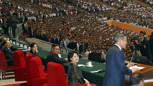 Tổng thống Moon Jae In nói gì trước 150.0000 người dân Bình Nhưỡng?