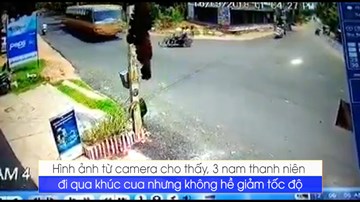 Lao thẳng vào xe buýt, 3 người trên xe máy may mắn chỉ bị thương nhẹ