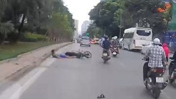 Nam thanh niên 'đo đường' vì lạng lách, vượt ẩu