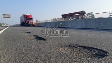Vừa thông xe 1 tháng, cao tốc 34 ngàn tỷ chi chít ổ gà, ổ trâu