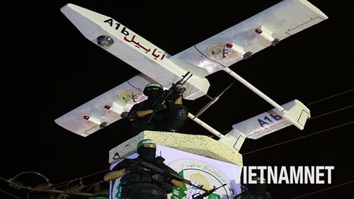 Iran chế tạo thành công máy bay không người lái mới