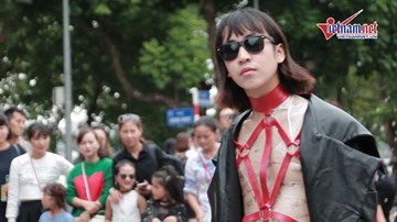Phản ứng bất ngờ của người lớn về trang phục Rich kids 'dị hợm'