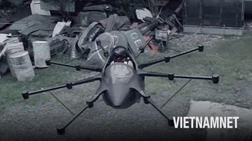 Bỏ tiền túi chế tạo ô tô bay nhỏ nhất thế giới