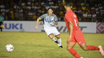 Philippines 1-0 Singapore:  HLV Eriksson có chiến thắng đầu tay tại AFF Cup
