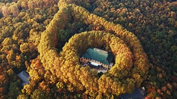 Ghé thăm cung điện 'ngôn tình' ở Trung Quốc nổi tiếng hơn cả Tử Cấm Thành