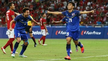 Thái Lan 4-2 Indonesia: Người Thái lại có 'mưa bàn thắng'