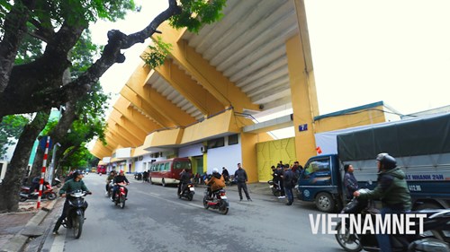 Phe vé 'hét giá' trận Việt Nam - Campuchia tận 2 triệu đồng