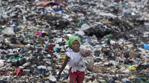 Kenya: Khi cảnh sát đi săn lùng những người sử dụng túi nilon