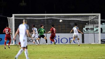 Philippines gỡ hòa 1-1 ở phút 45+2