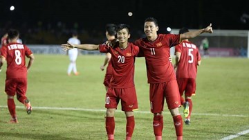 Philippines 1-2 Việt Nam: Nguyễn Anh Đức và Phan Văn Đức tỏa sáng