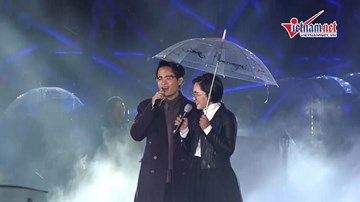 Hà Anh Tuấn tình tứ song ca ‘Xin lỗi’ cùng Nguyên Hà