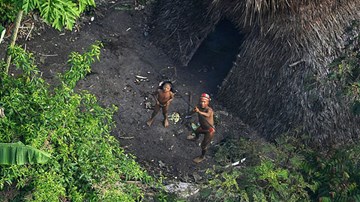 Bộ lạc trong rừng rậm Amazon dùng công nghệ để bảo vệ lãnh thổ như thế nào?