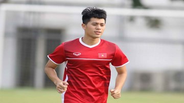 Tâm lý của 'lá chắn thép' Đình Trọng trước ngày sang Hàn Quốc chữa trị