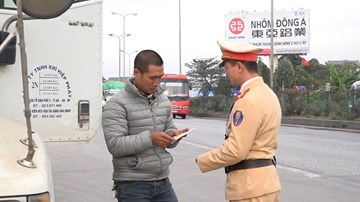 Lập nhiều chốt chặn test ma tuý, rượu bia các lái xe trên quốc lộ 5