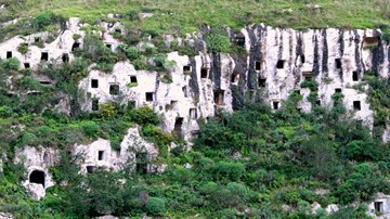 Nghĩa địa 'tổ ong' hàng nghìn tuổi độc nhất vô nhị ở Italy