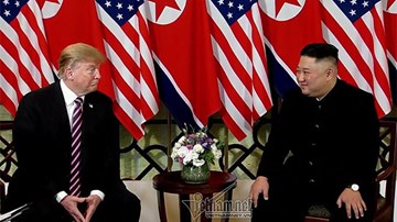 Những hình ảnh đầu tiên của cuộc gặp lần 2 giữa TT Trump và NLĐ Kim