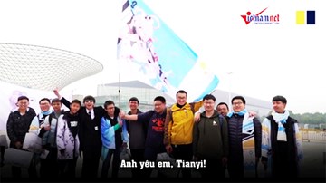 Luo Tianyi là ai mà thanh niên Trung Quốc xếp hàng nói 'Anh yêu em'?