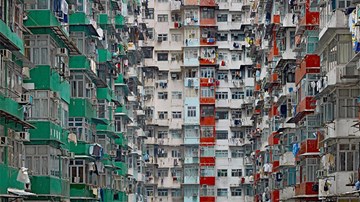 Hong Kong: Tứ đại đồng đường 90 người cùng chung sống dưới một mái nhà