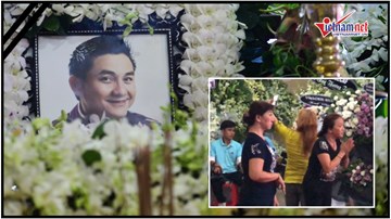 Người dân livestream, cười đùa phản cảm tại tang lễ nghệ sĩ Anh Vũ