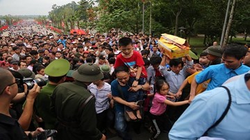 Đền Hùng có quá tải nhưng không còn 'thất thủ'