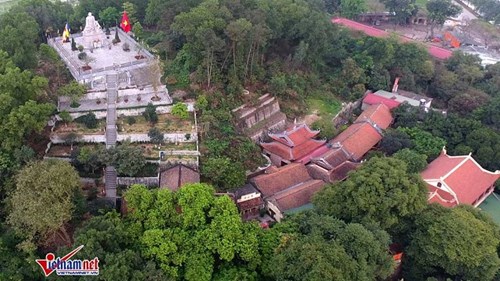Ngôi chùa không hòm công đức, không đốt vàng mã ở Bắc Ninh