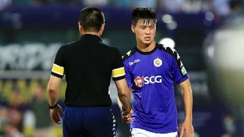 Duy Mạnh chấn thương, có thể vắng mặt ở King's Cup 2019